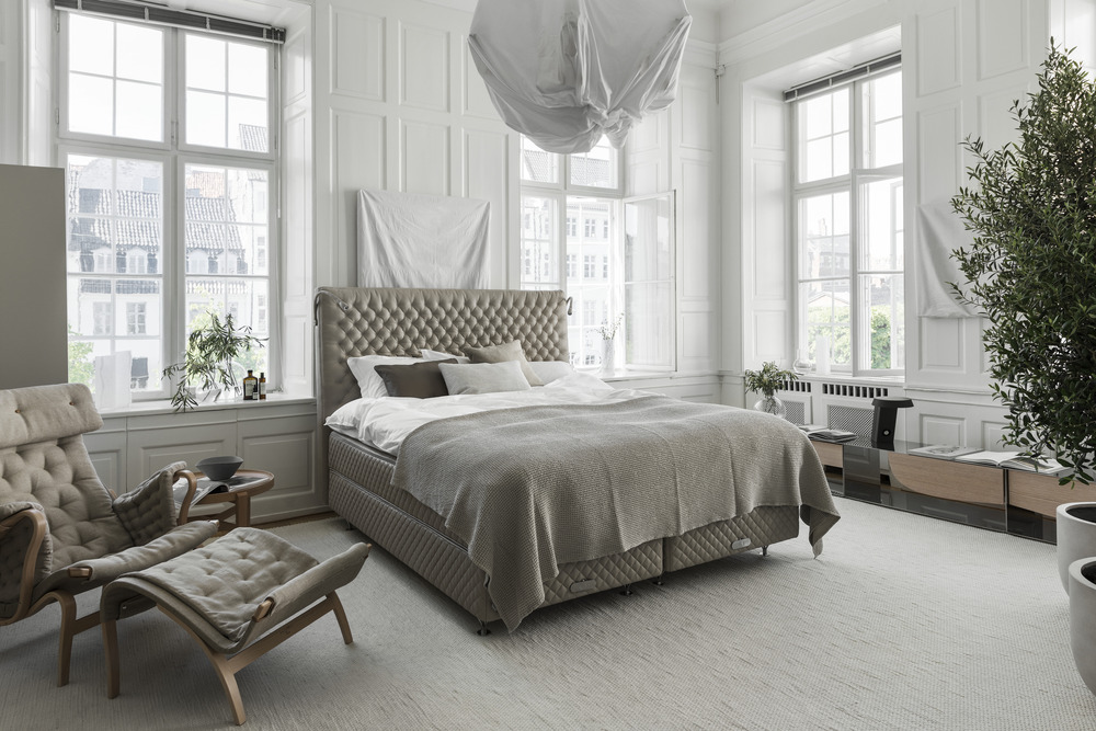 Duxiana's commitment to exceptional sleep quality is backed by over years of research and development. Their beds are designed not just for sleep but for deep, restorative slumber. This kind of sleep supports the body's natural healing, repair, and regeneration processes. With innovative spring technology, sustainable solutions, and an unwavering focus on comfort and correct sleep posture, Duxiana provides a luxury sleep experience unlike any other.

The key to Duxianas superior performance lies in its DUX spring system, which ensures optimal ergonomic support and spinal alignment. Unlike traditional mattresses that often lead to pressure points, Duxiana beds maintain perfect body support, reducing the need for constant repositioning during the night. Their modular design allows users to customise the firmness of their mattress, creating a personalised sleep experience that ensures the deepest, most rejuvenating rest. This design even allows opposite sides of the bed to have different levels of firmness, ideal for partners with different preferences.

Additionally, Duxiana beds incorporate eco-friendly materials that are breathable, regulate temperature, and help create an optimal sleeping environment. For those suffering from issues like back pain, poor circulation, or stress, Duxiana beds unique features promote healing and muscle relaxation, providing significant relief.