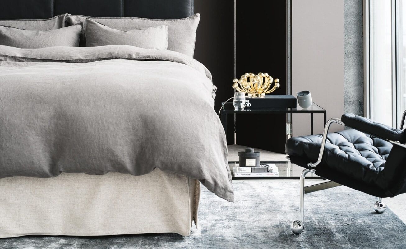 bed designed by Duxiana for Duxiana Design Team