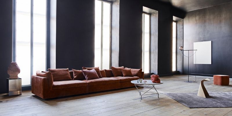 Sofa Float Eilersen in cinnamon colored leather
