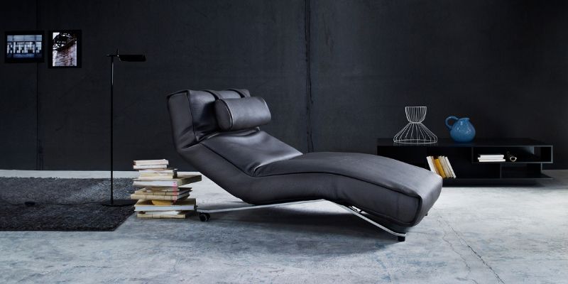 Reclining chair design Control Glove by Eilersen in black
