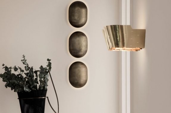 Gubi 9464 Wall Lamp Brass close up - Danish Design Co Singapore