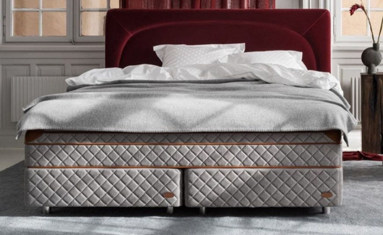 DUX 6006 Bed Duxiana - Danish Design Co Singapore