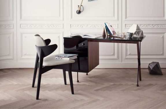 Gubi-62-Grossman-Workspace-Office-Desk-4