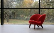 House of Finn Juhl Pelican Lounge Chair in red