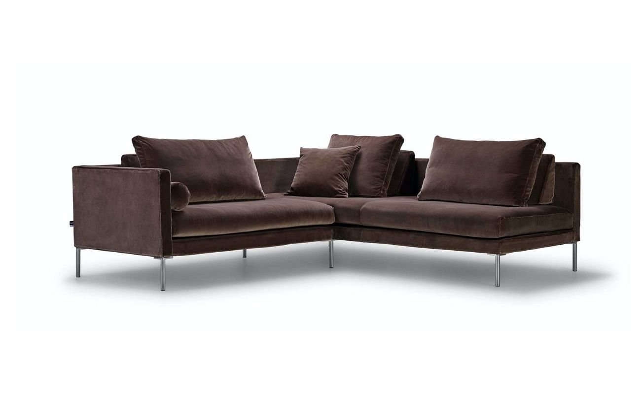 The Juul 701 sofa is the epitome of Jens Juul Eilersens trademark minimalistic furniture design. A product of his unwavering and unadulterated passion for his work, the Juul 701 is fashioned from the best materials. With the entire manufacturing process being overseen by an expert craftsman, the high quality of the final product is, without doubt, a guarantee. Be ready to step into the world of luxury and recline in utmost comfort.