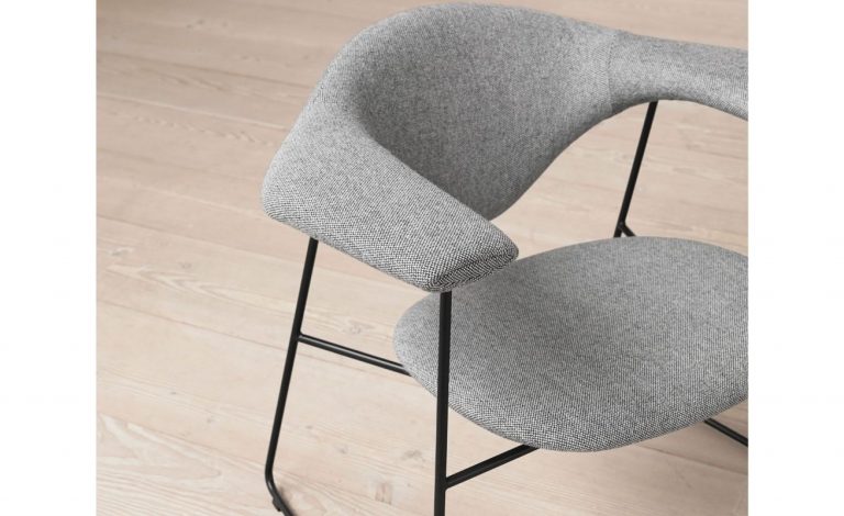 MasculoDiningChairSledgeBase_02-large