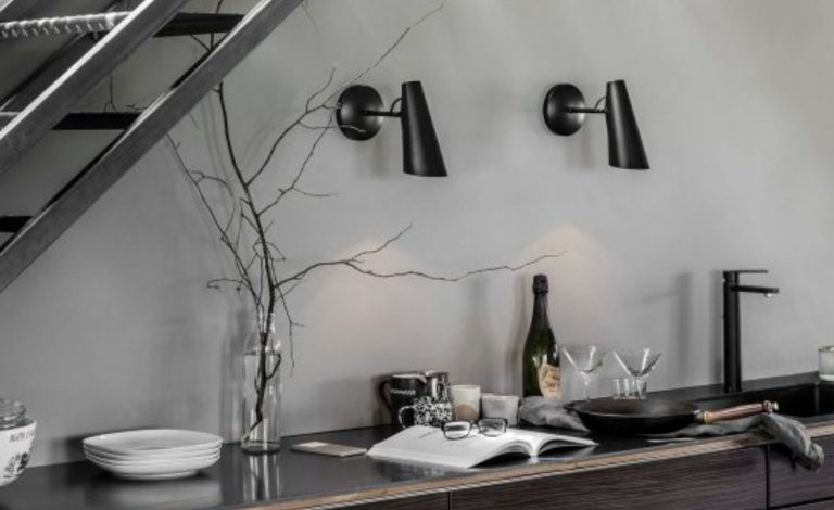Northern Birdy Wall Lamp