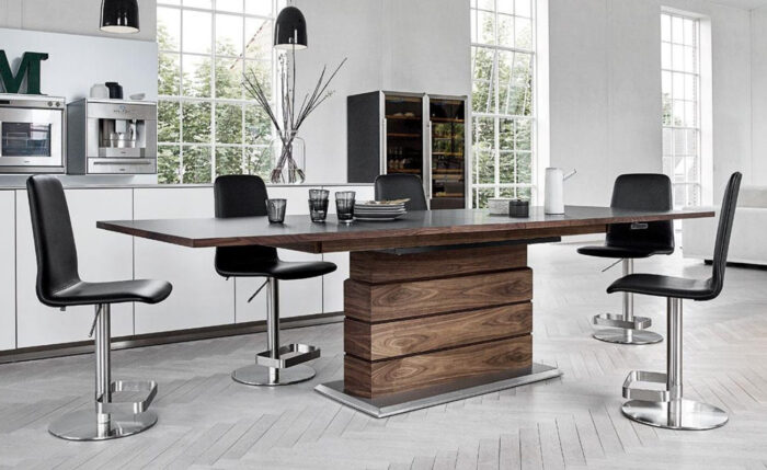 The Art of the Extendable Table in Singapore - Danish Design Co