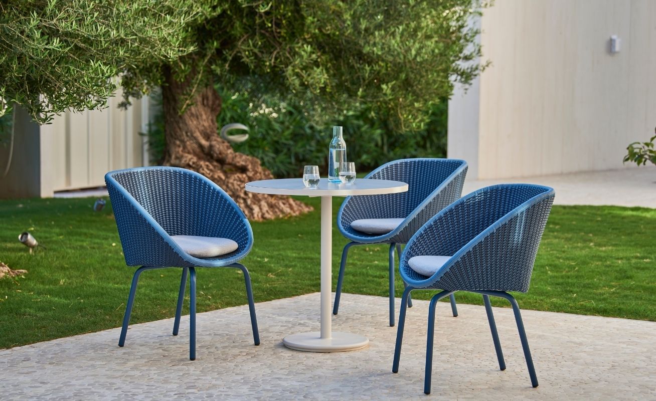 Cane-line Peacock Outdoor Dining Chair blue seat, light grey cushion and blue aluminium legs - Danish Design Co Singapore
