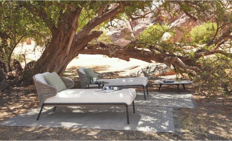 chaise sofa outdoor