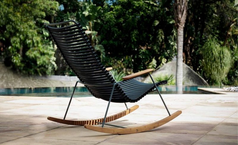 outdoor rocking chaise