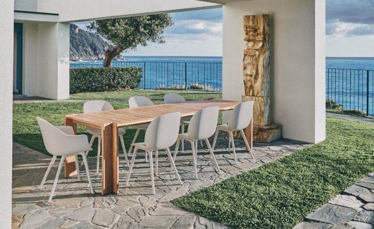 Gubi Beetle Outdoor Dining Chair in Alabaster White