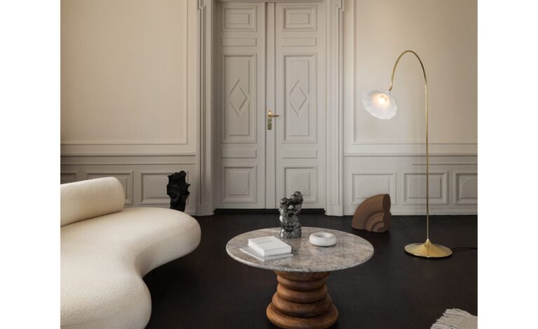 Nuura Petali Floor Lamp