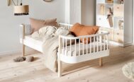 Oliver Furniture Wood Collection Classic Kids Day Bed