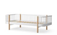 Oliver Furniture Wood Collection Classic Kids Day Bed