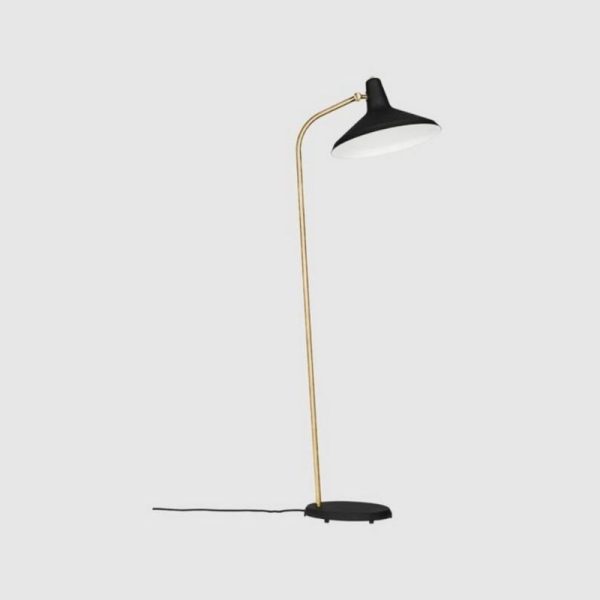 Gubi-G-10-Floor-Lamp-4