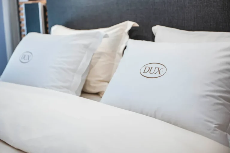 bed_adjustable_dux_the-audio-headboard_store_23-original