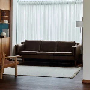 2213OrganicMocca_SpanishChair_LightOilNaturalLetaher (1)